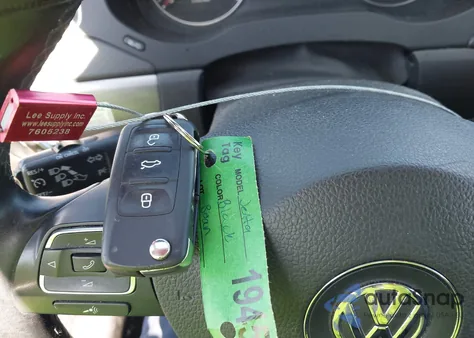 2013 Volkswagen Jetta 2.0L Tdi из США, поврежденный, VIN 3VWLL7AJ1DM395567